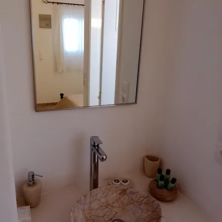 Meltemi And Appartement Anafi