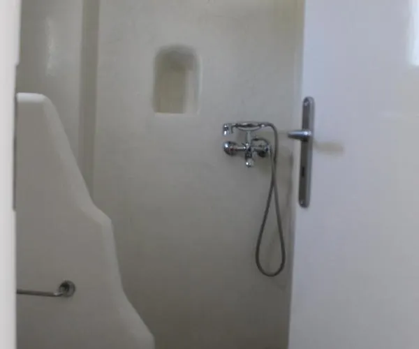 Apartman Meltemi And *