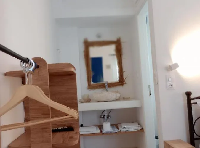 Appartement Meltemi And *