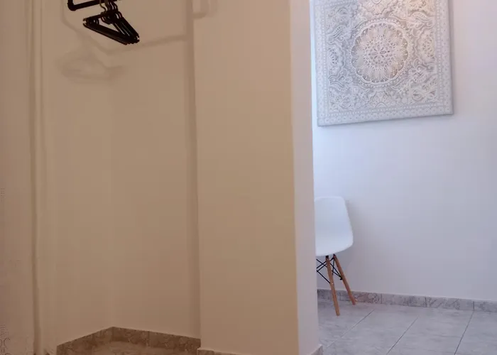 Meltemi And * Anáfi